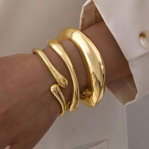 Set of 3 Chic gold cuff bracelets